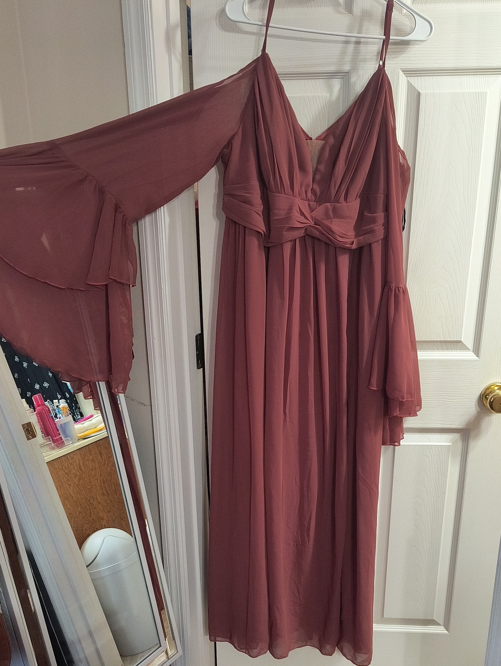 Elegant Dusty Rose Spaghetti-Strap Evening Dress